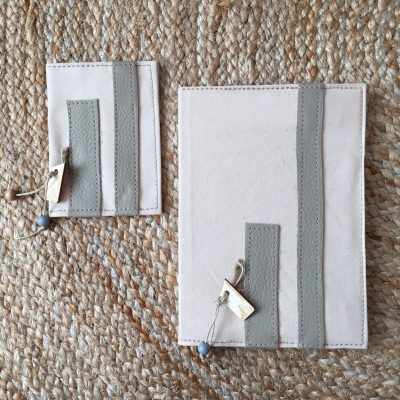 notebook en passport cover grijs